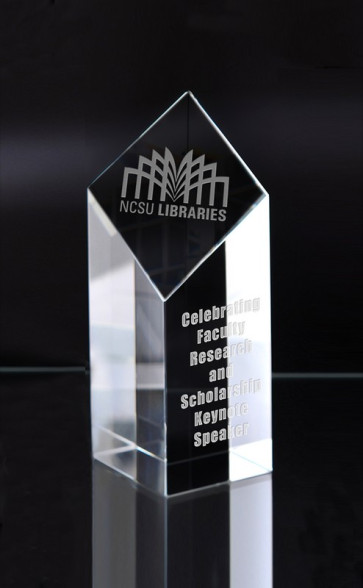 Optical Crystal Diamond Pillar - Medium