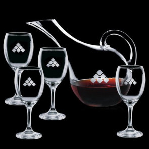 Medford Carafe and 4 Wine Glasses Engraved